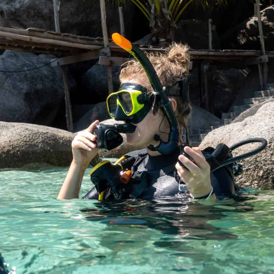 How to choose a dive mask. It depends on the diving you will be doing